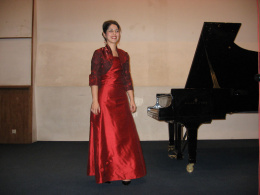 Ана Гацева, проект: Соло-концерт–пиано (фотография)