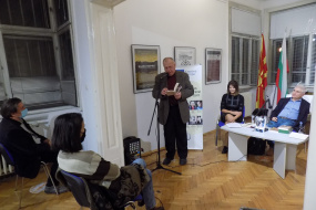  Представяне на книгите „Марта“ и „Сама“ на Горян Петревски в София (фотография)