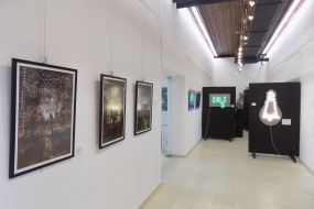 Изложбата „Предизвикателства и посоки“ в Созопол от 1 до 8 юни 2021 (фотография)