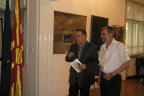 Ретроспективна изложба на Меѓународната ликовна колонија во Струмиц и трио "АКОРДИОМ" (снимка)